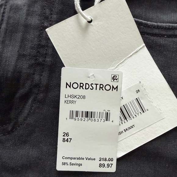 Frame Jeans - Picture 7 of 8